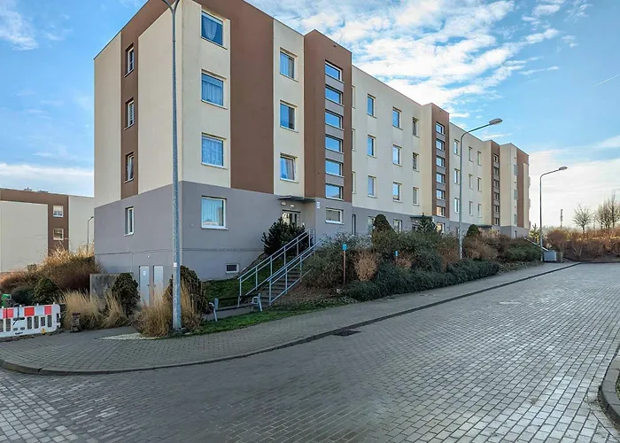 Stylowy Z Parkingiem I Biurkiem W Gdansku By Renters غدانسك