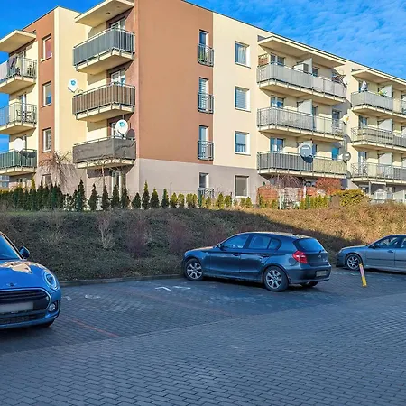 Stylowy Z Parkingiem I Biurkiem W Gdansku By Renters