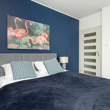 Appartement Stylowy Z Parkingiem I Biurkiem W Gdansku By Renters