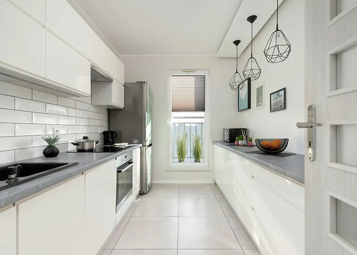 Apartman Stylowy Z Parkingiem I Biurkiem W Gdansku By Renters *